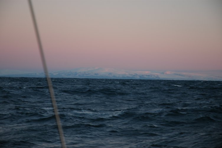 34 lodowiec Islandii widac 70Mm od brzegu